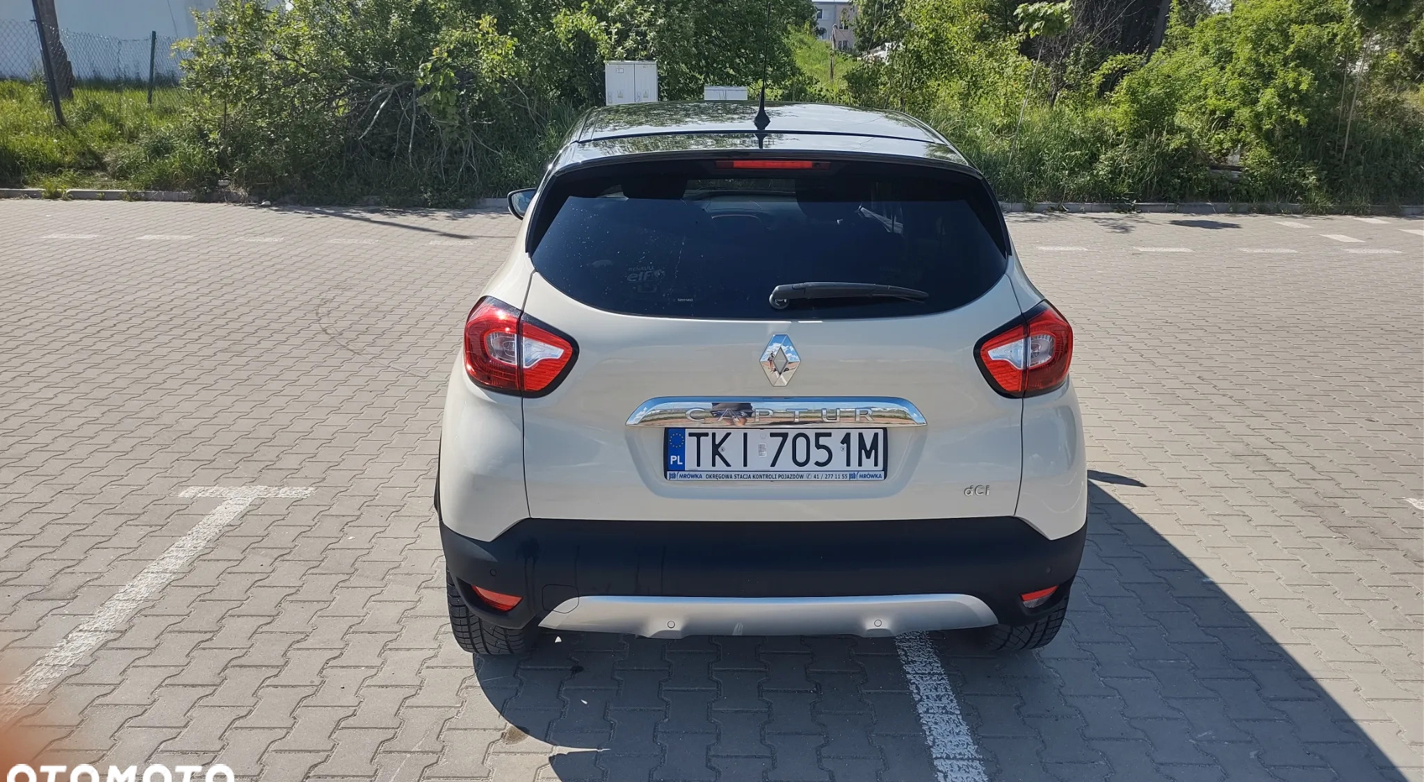 Renault Captur cena 41900 przebieg: 199000, rok produkcji 2015 z Bochnia małe 121